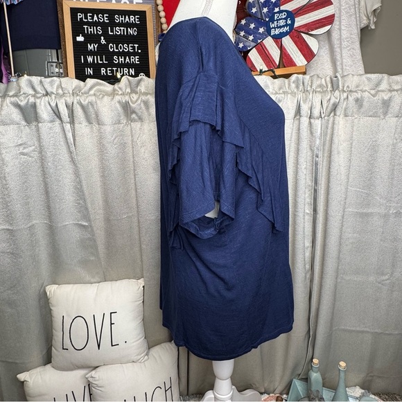 Blue Ruffle Short Sleeve Blouse - Size XL - Picture 5 of 7